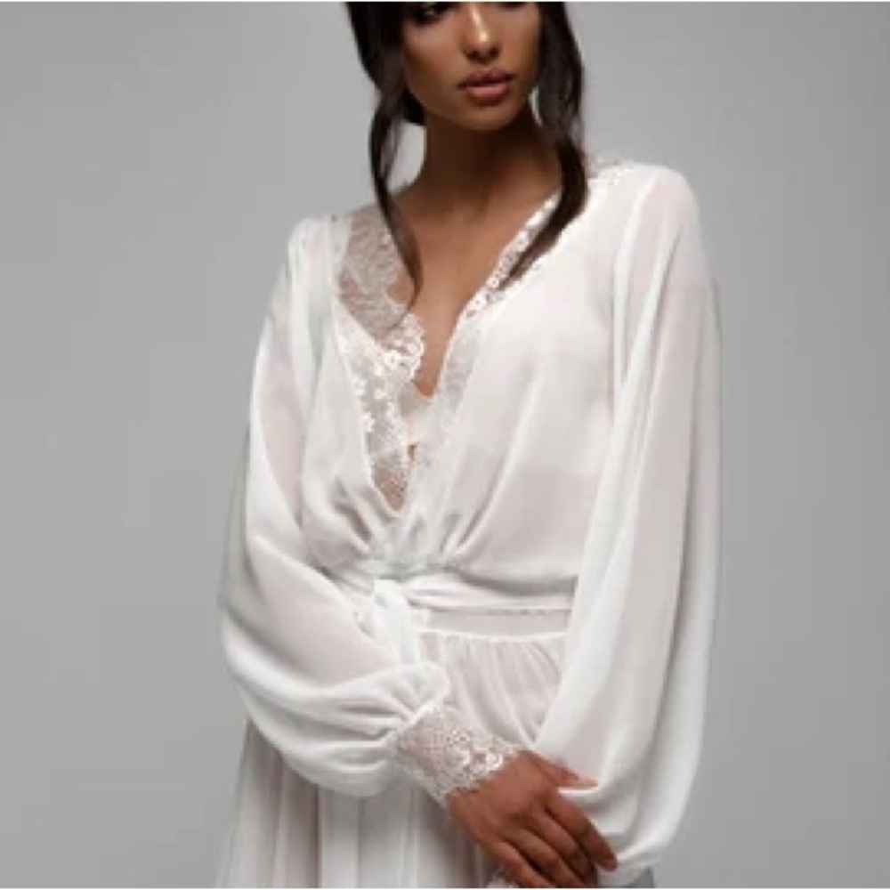 NEVER WORN, bridal robe. Intended to wear it on my wedding day morning.